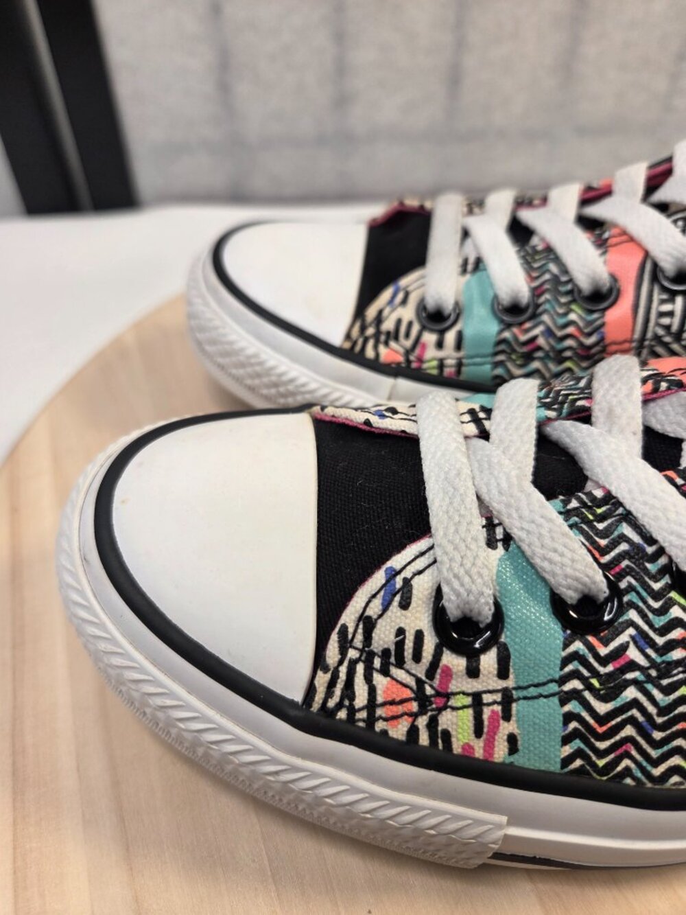 Converse Chuck Taylor All Star Hyperculture B&W Sneakers Women US 8 - Picture 5 of 12
